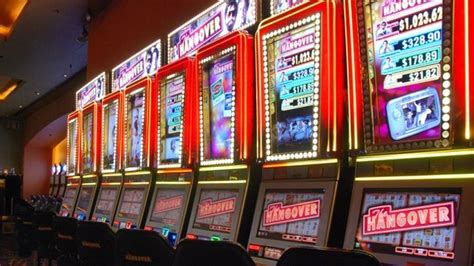 El casino de Palermo sin sistema y los apostadores ansiosos.